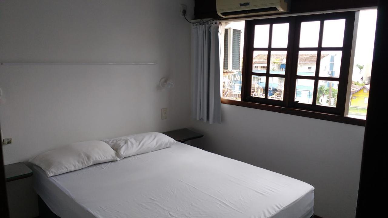 Apartamentos Morada Aquitania Bombinhas Eksteriør bilde